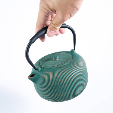 Tokusa Forest Green 33oz Cast Iron Tea Pot